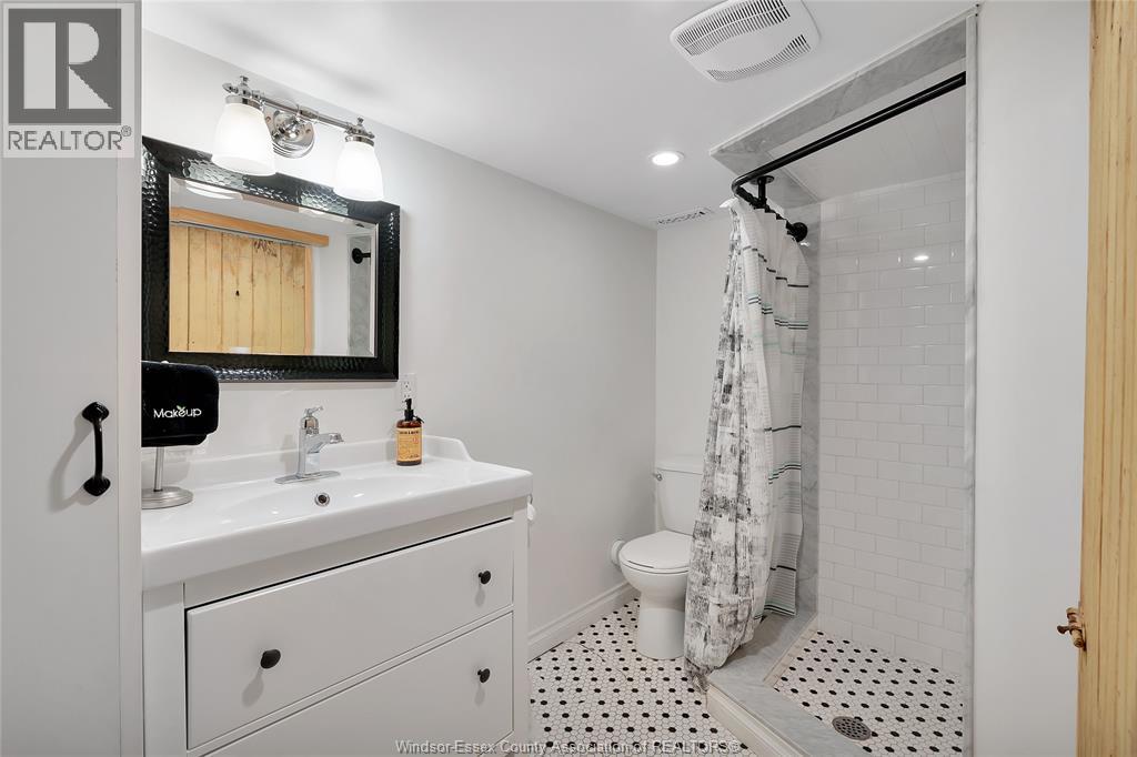 1226 Windermere Road Property Photo 24