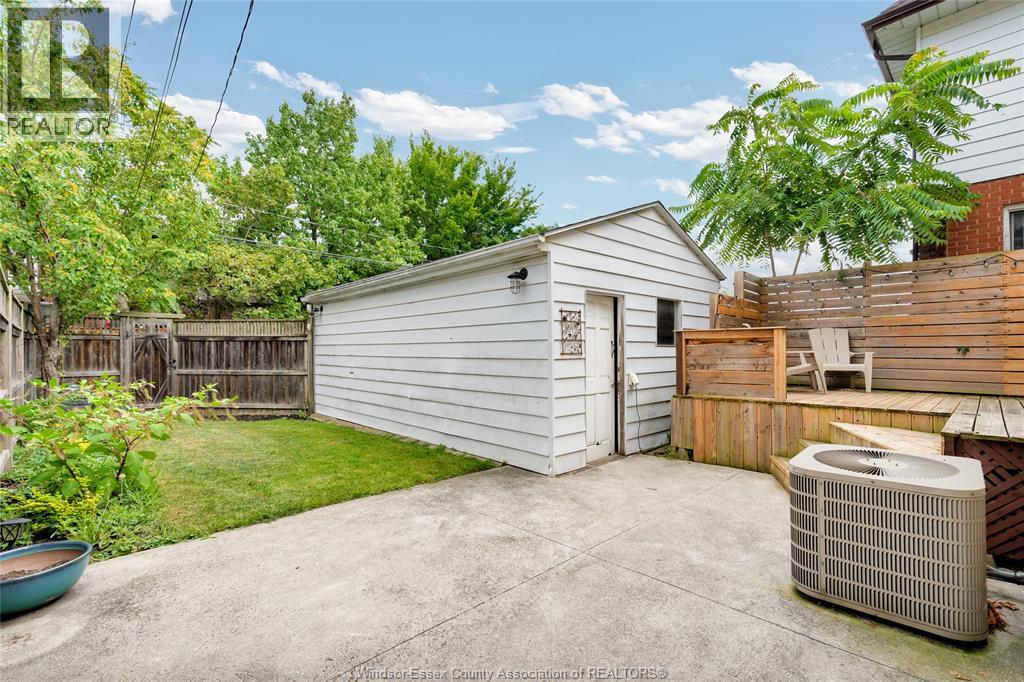 1226 Windermere Road Property Photo 28