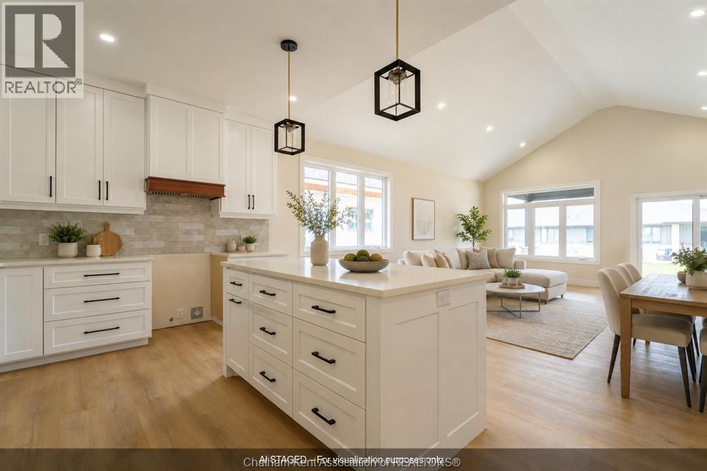 56 Lantern Lane Property Photo 19