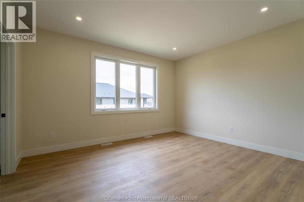 56 Lantern Lane Property Photo 27