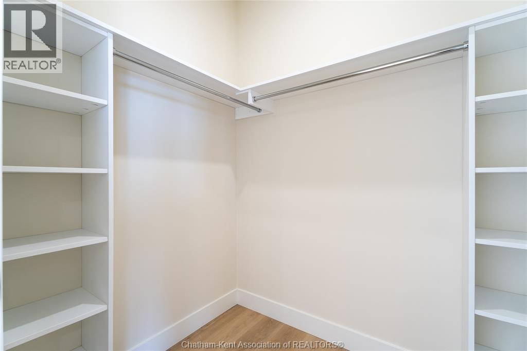 56 Lantern Lane Property Photo 33