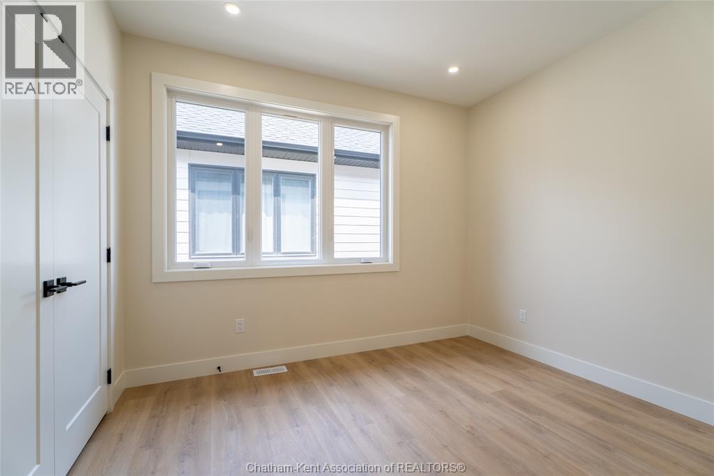56 Lantern Lane Property Photo 34