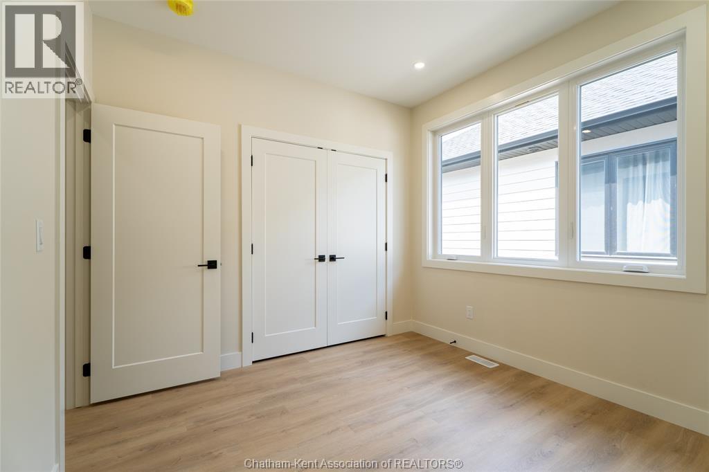 56 Lantern Lane Property Photo 35