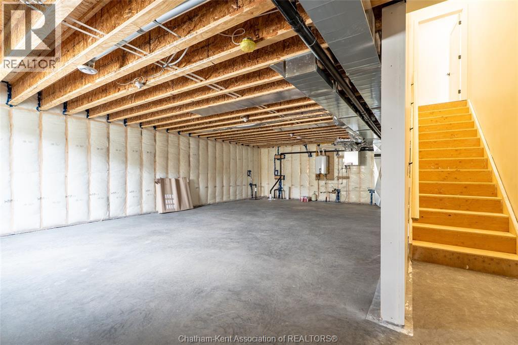 56 Lantern Lane Property Photo 39