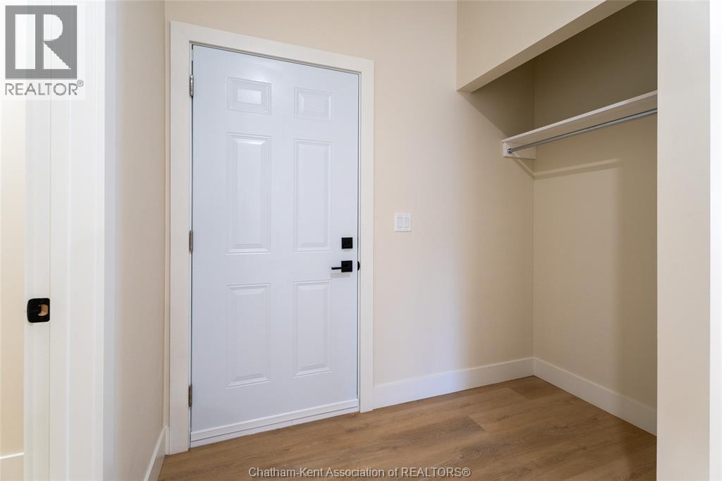 56 Lantern Lane Property Photo 42