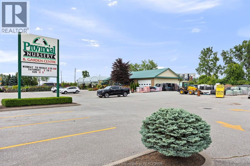 2191 Provincial Road Property Photo 2