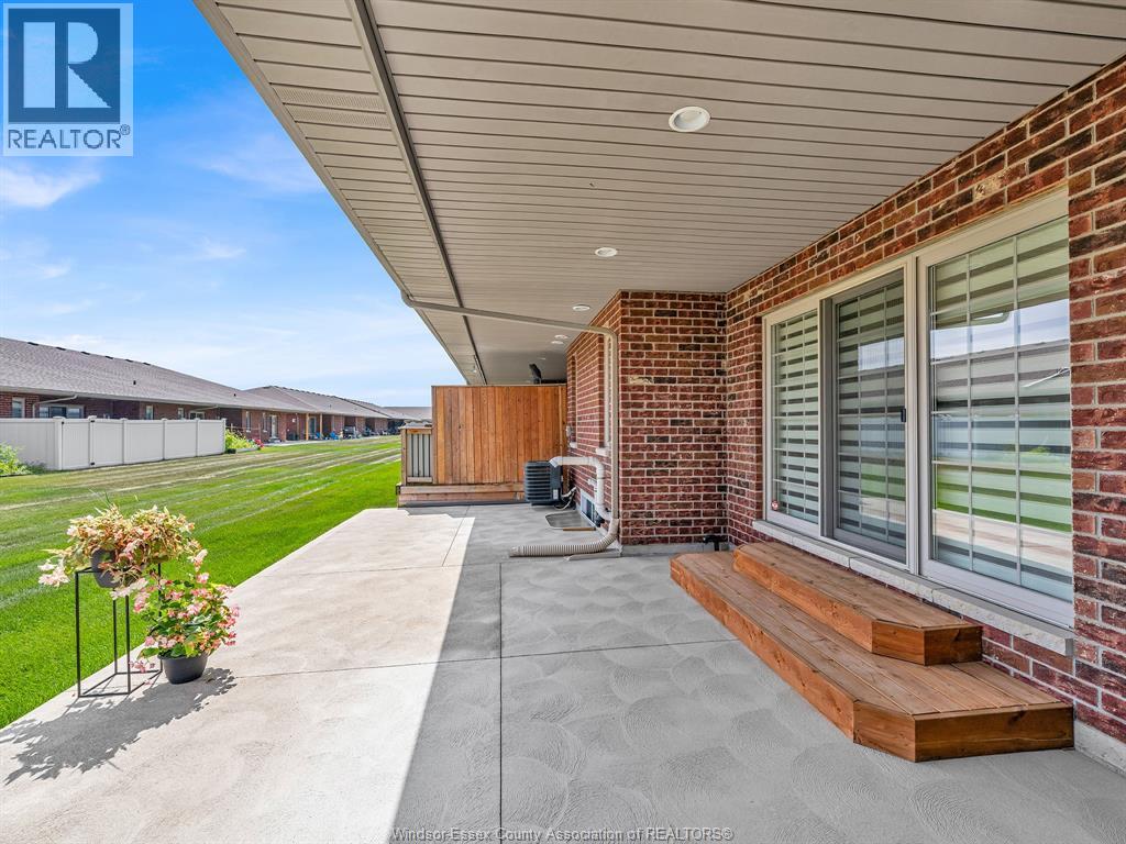 1138 Nightfall Property Photo 6