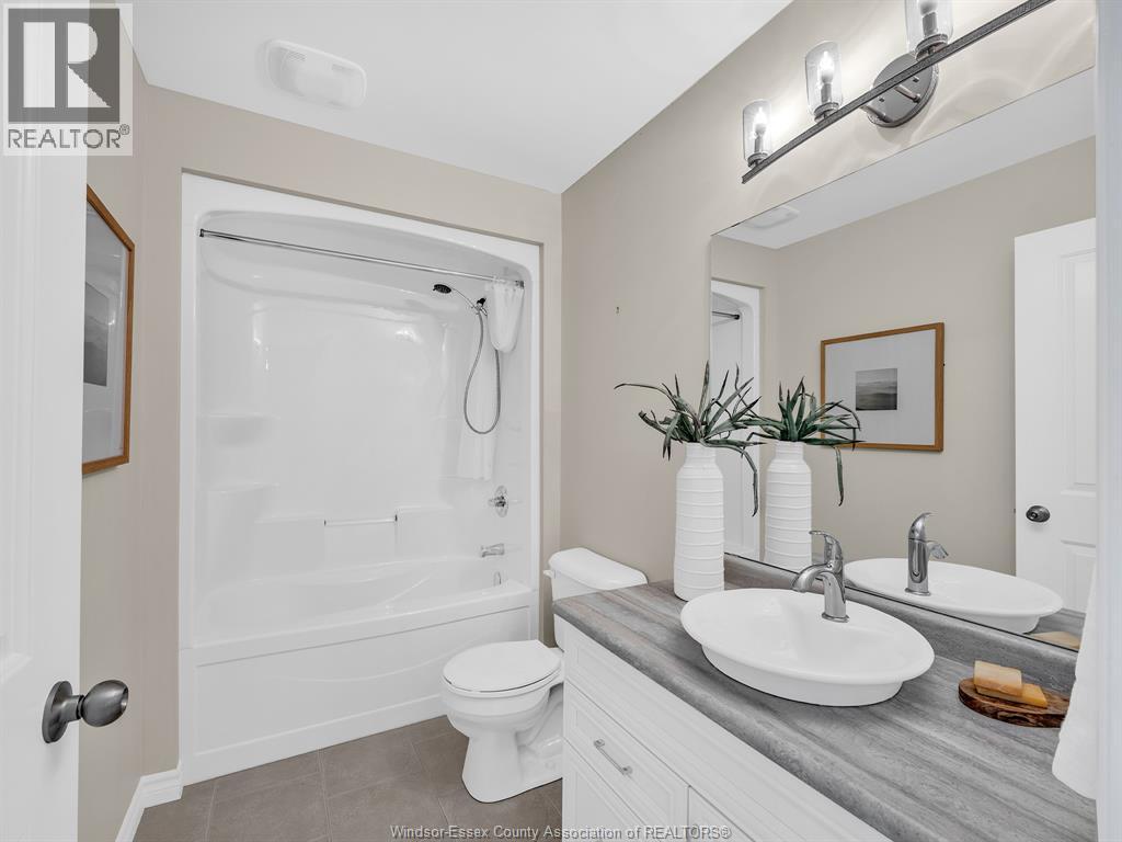 1138 Nightfall Property Photo 11