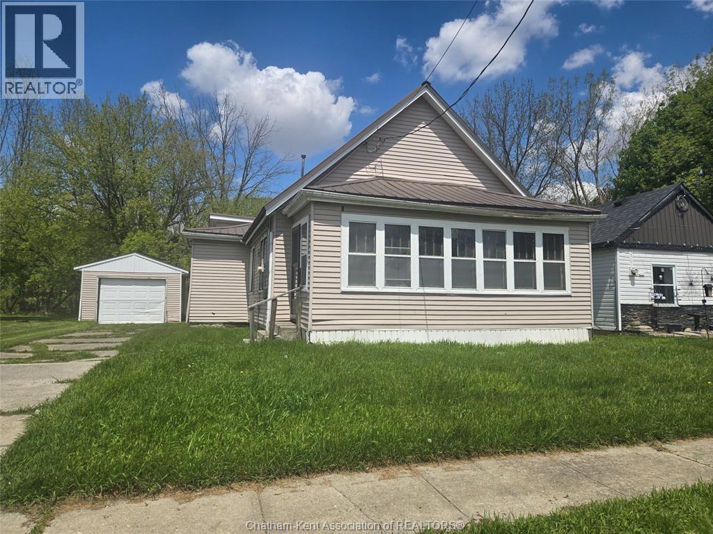 253 King STREET East Property Photo 1