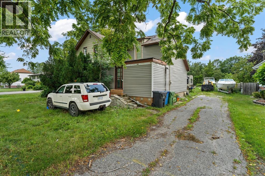 12122 Intersection Road Property Photo 2