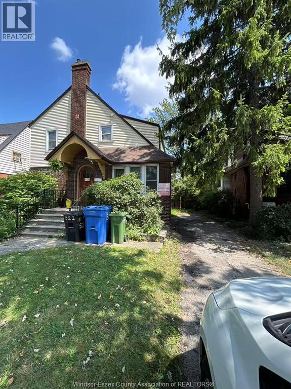 522 Askin Property Photo 2