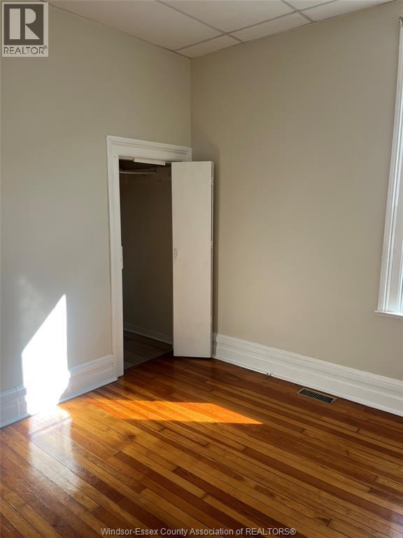183 Elm Unit# Front Unit Property Photo 7