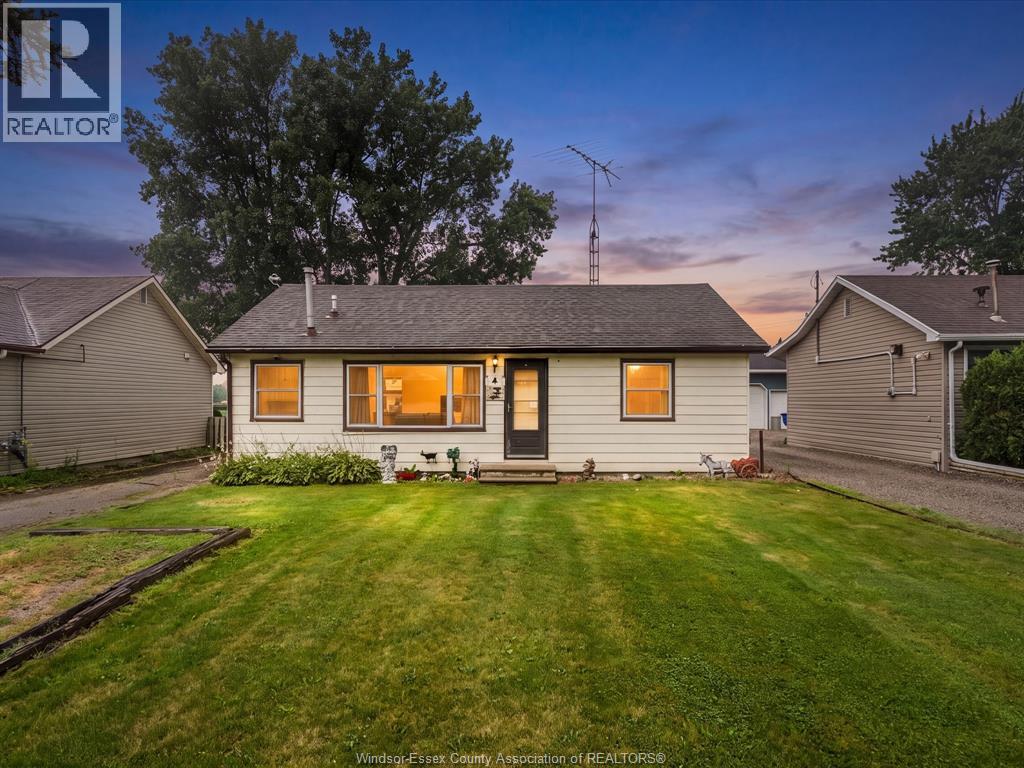 4 Standaert Road Property Photo 1