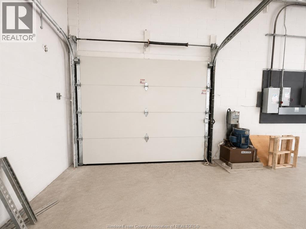 2451 Tecumseh Road West Unit# B Property Photo 12