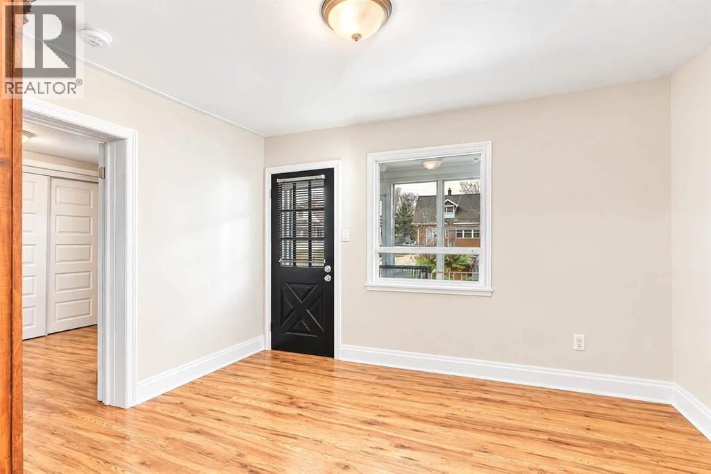 1621 College Avenue Property Photo 3