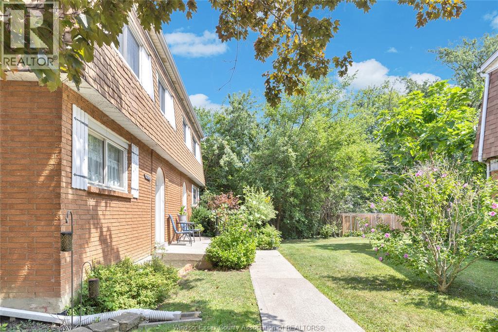 5541 Empress Property Photo 26