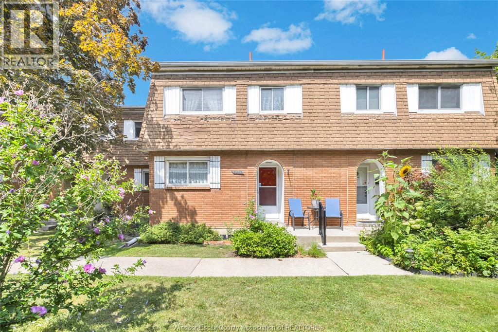 5541 Empress Property Photo 28