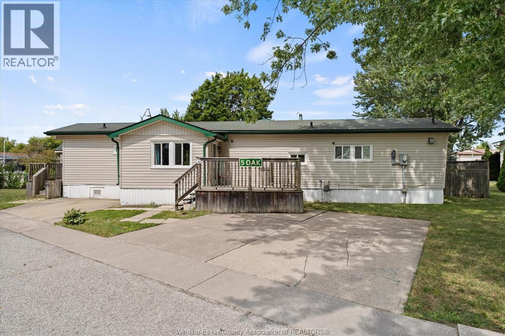 5 Oak COURT Property Photo 1