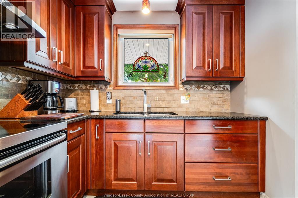 2677 Robert Road Property Photo 10