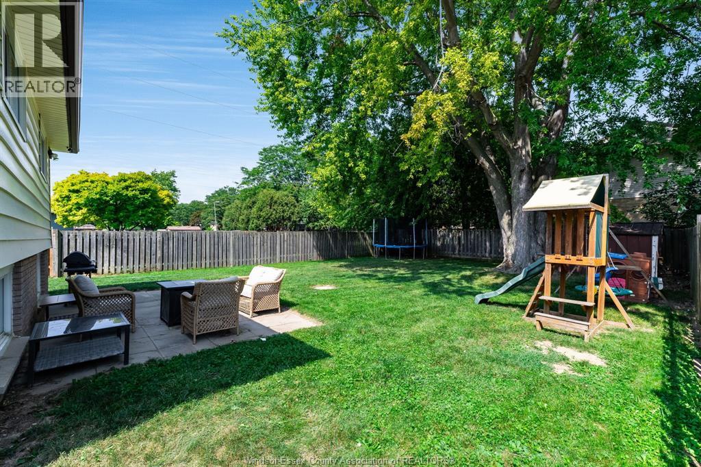 57 Marion Avenue Property Photo 33