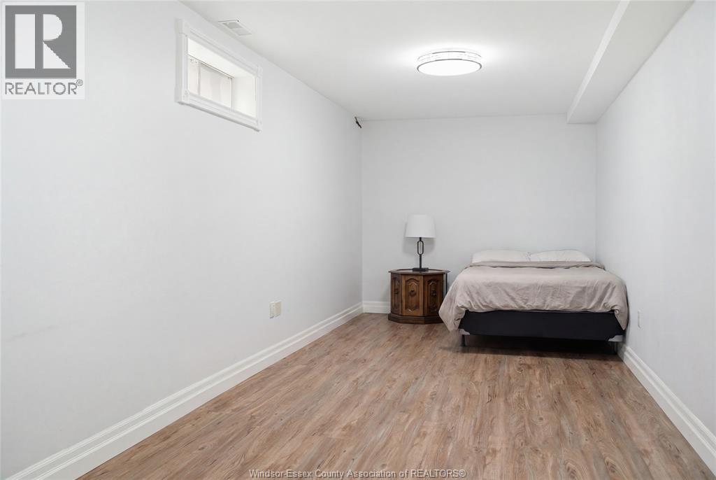 2073 Lesperance Road Property Photo 37