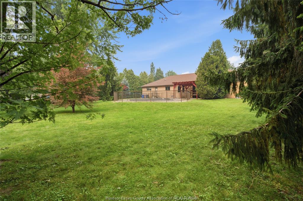 2073 Lesperance Road Property Photo 43