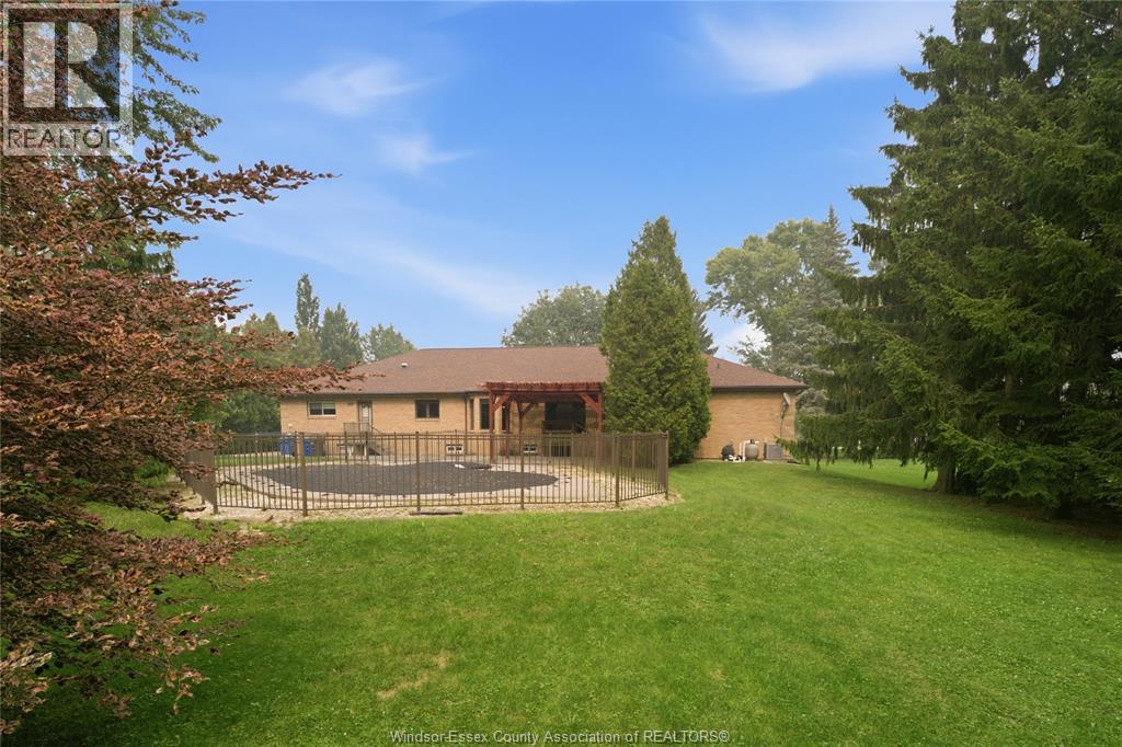 2073 Lesperance Road Property Photo 44
