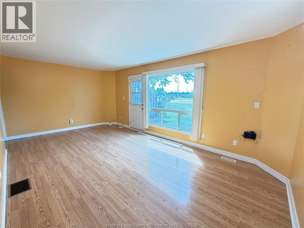 2763 Meadowbrook Lane Unit# 14 Property Photo 4