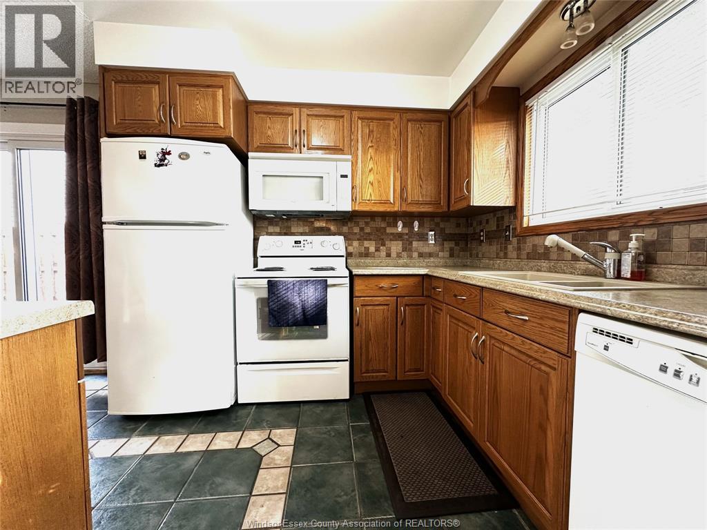 3217 Aurora Property Photo 4