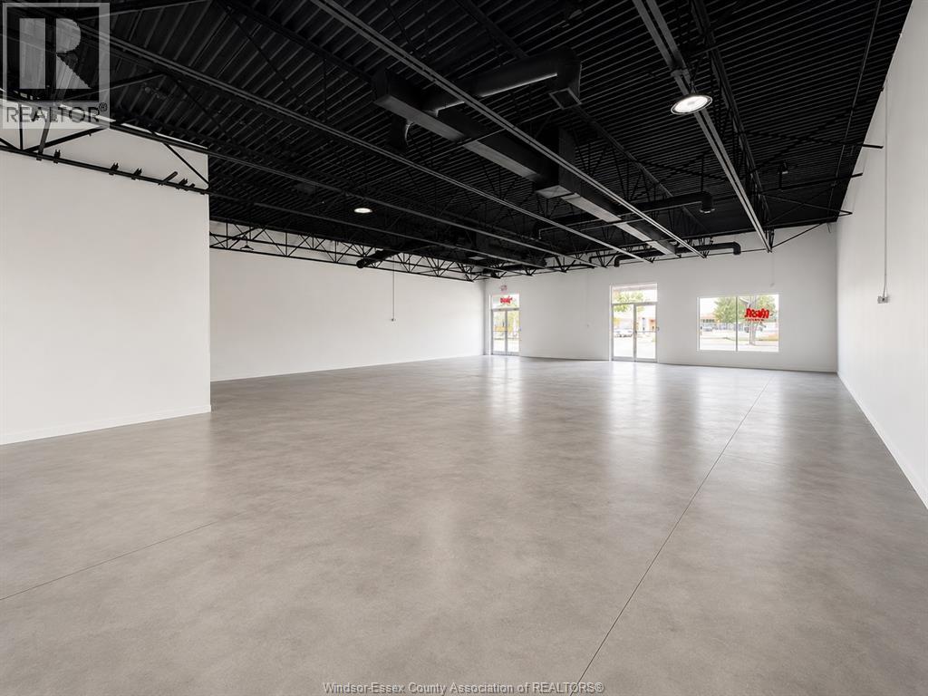 2451 Tecumseh Road West Unit# A Property Photo 3