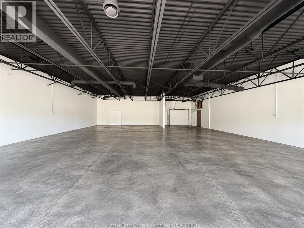 2451 Tecumseh Road West Unit# A Property Photo 4
