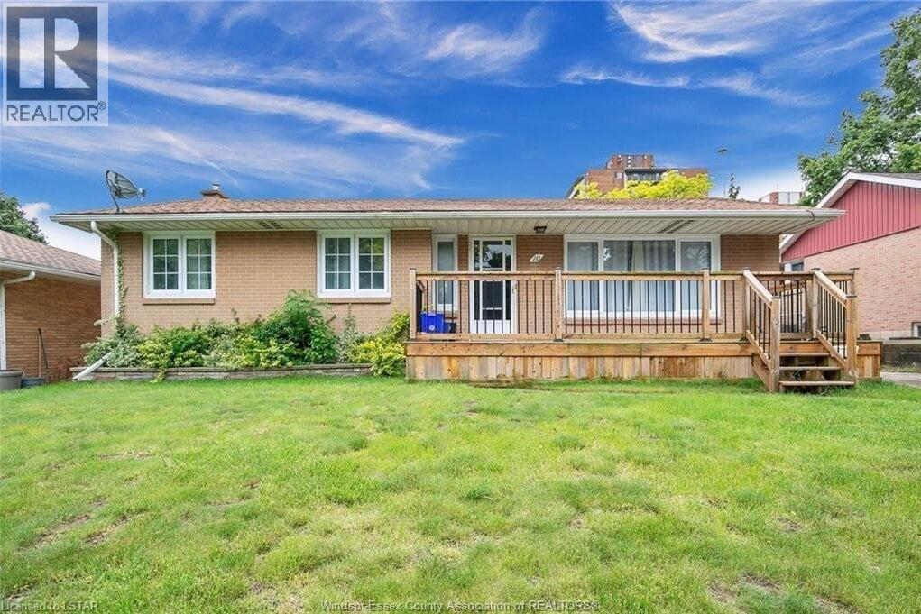 10 Countess Property Photo 1