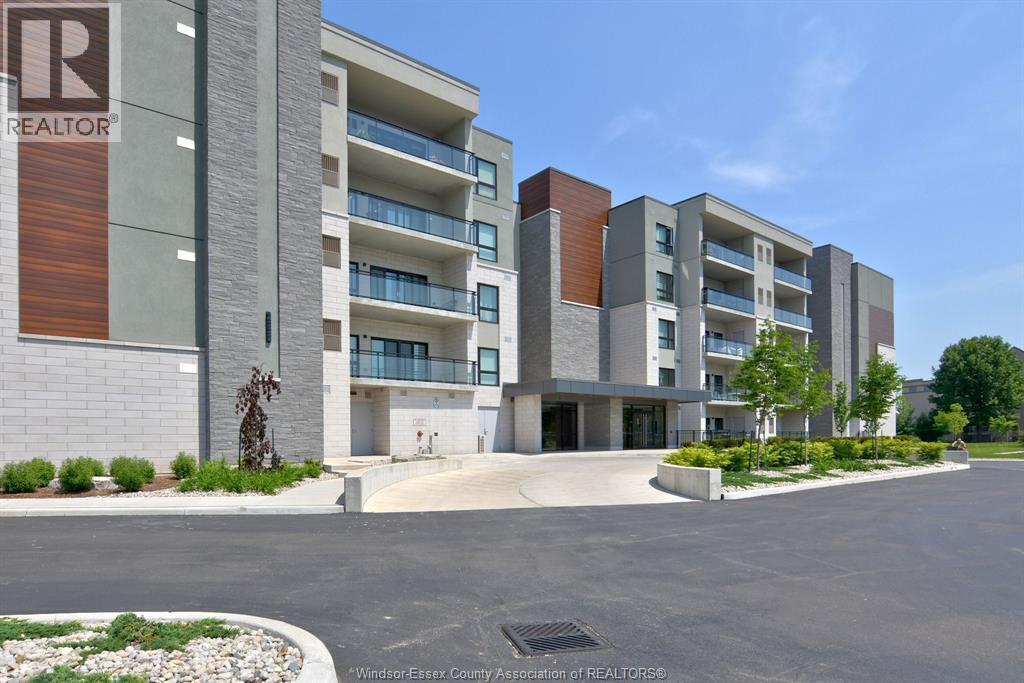 250 Manning Unit# 404 Property Photo 1