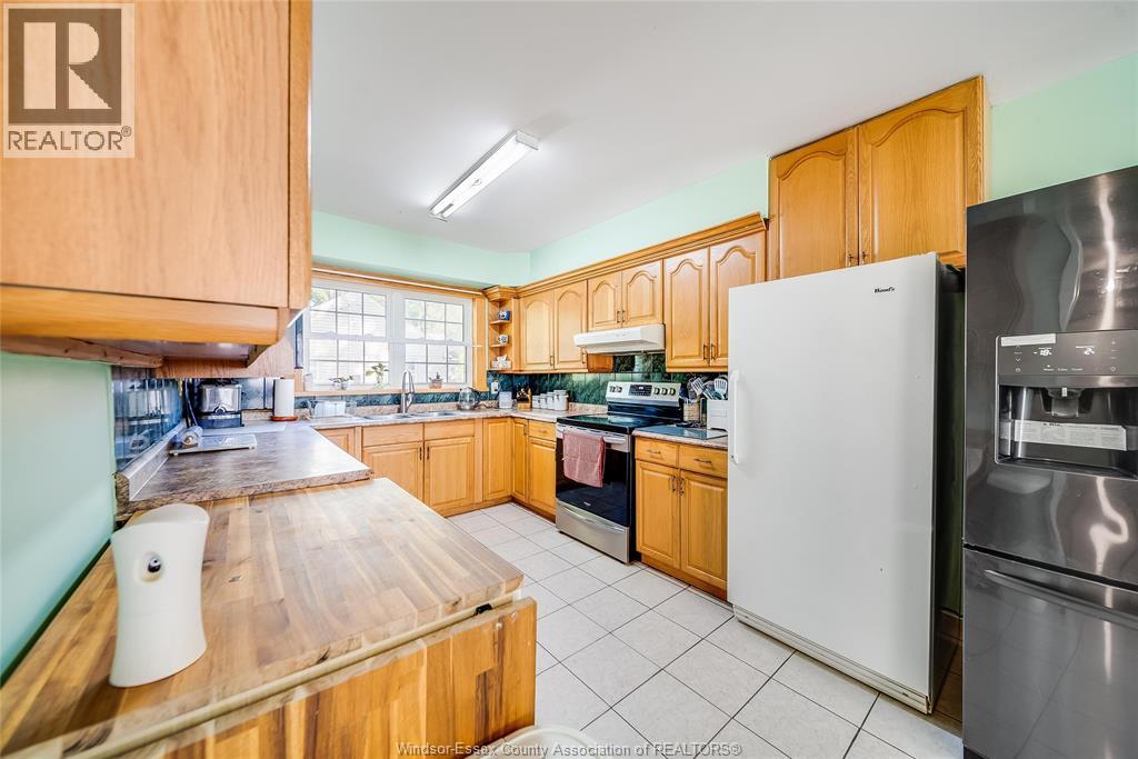 1055 Jefferson Boulevard Property Photo 16