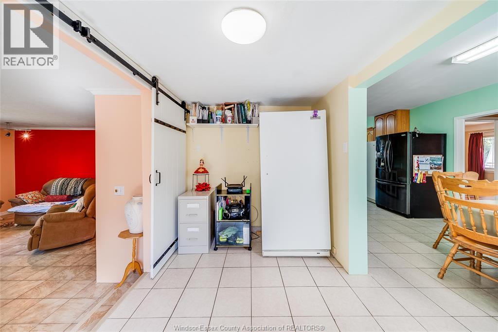 1055 Jefferson Boulevard Property Photo 18