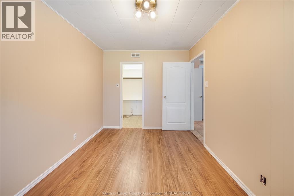 1055 Jefferson Boulevard Property Photo 26