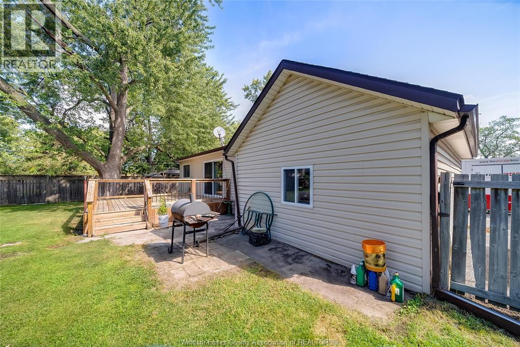 1055 Jefferson Boulevard Property Photo 47