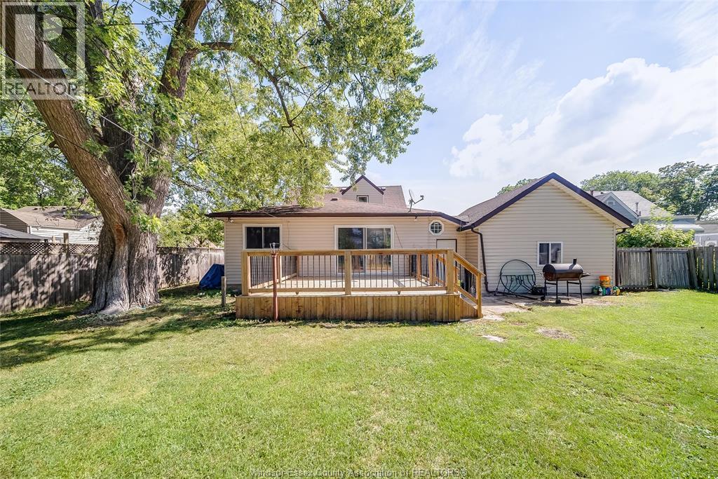1055 Jefferson Boulevard Property Photo 49