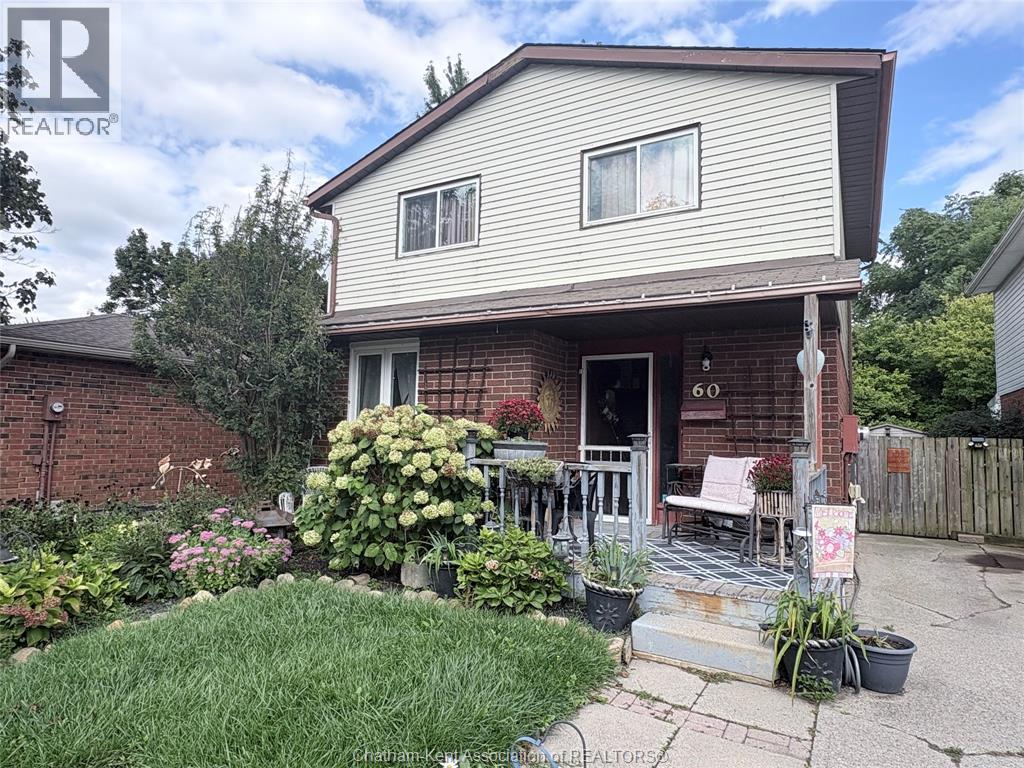 60 COPPERFIELD CRESCENT Property Photo 1