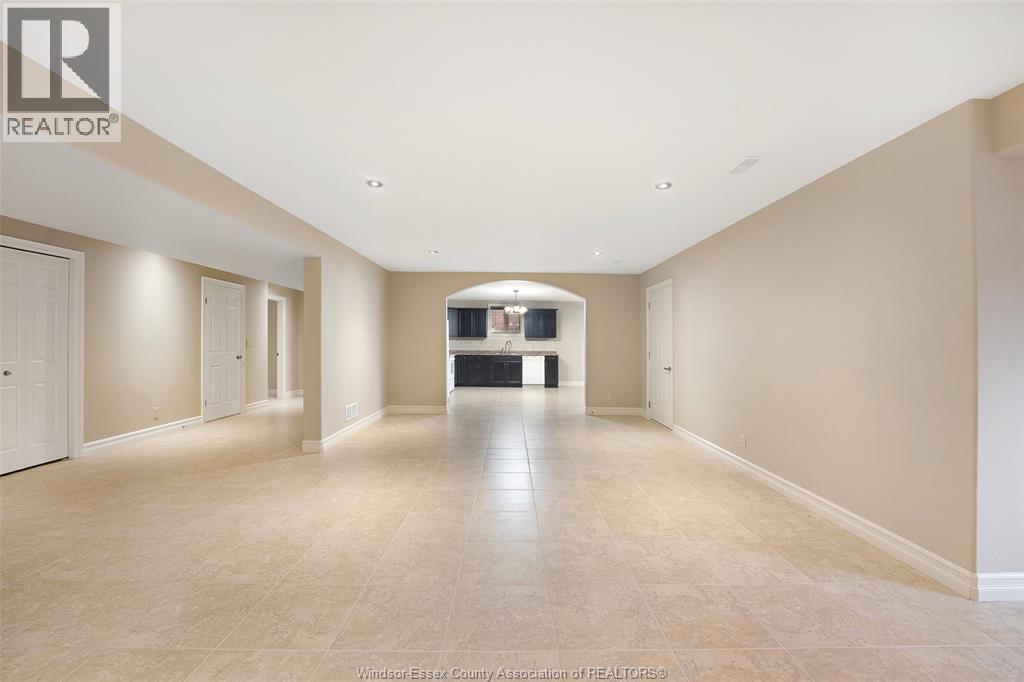 199 Ellison Property Photo 27