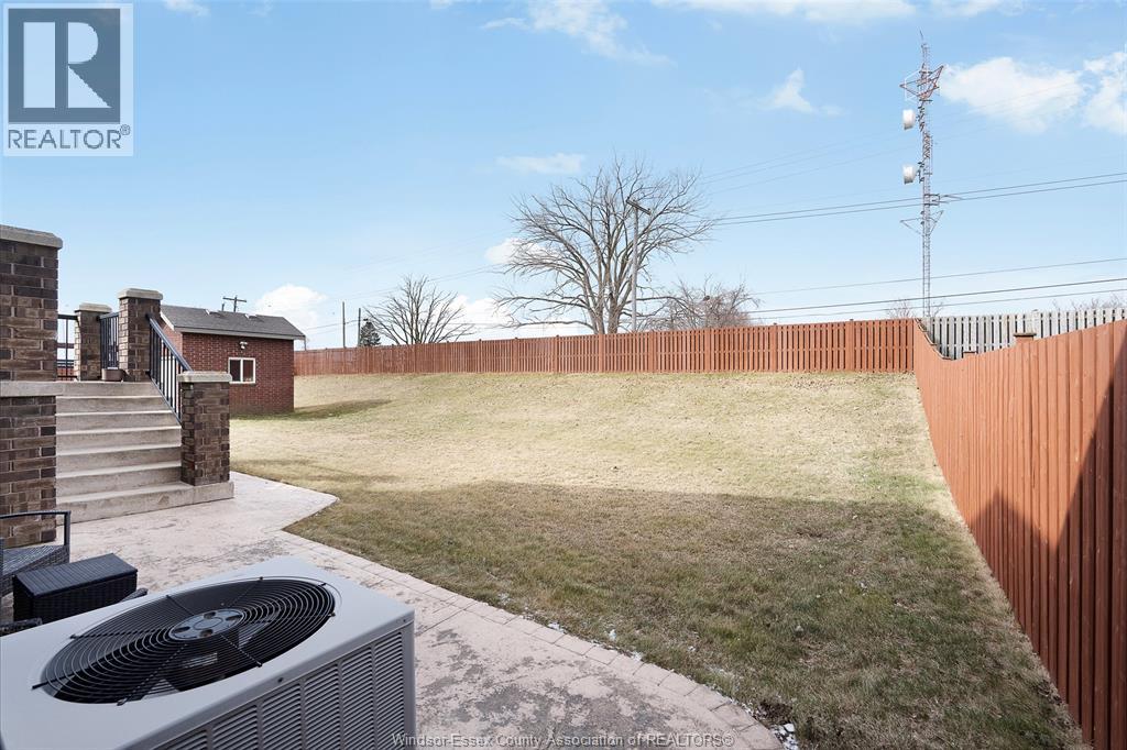 199 Ellison Property Photo 33