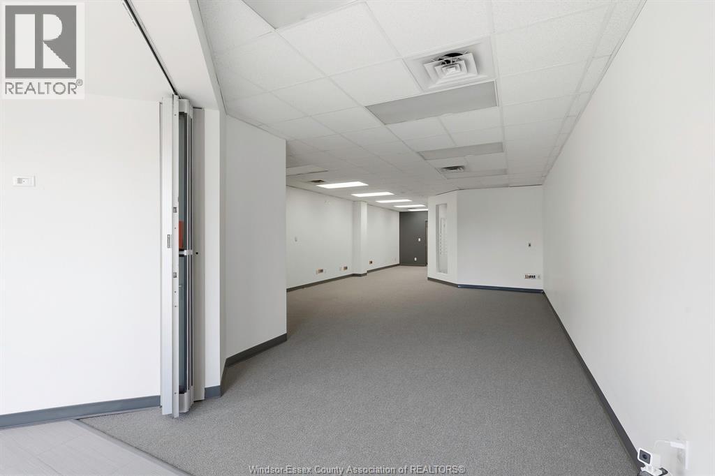 34 Talbot Street North Property Photo 5