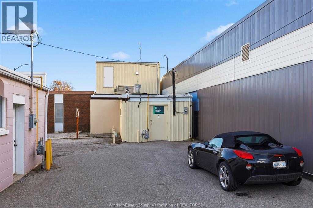 34 Talbot Street North Property Photo 18