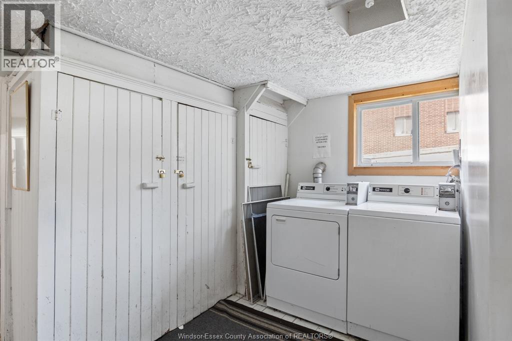 3177 Russell Property Photo 22