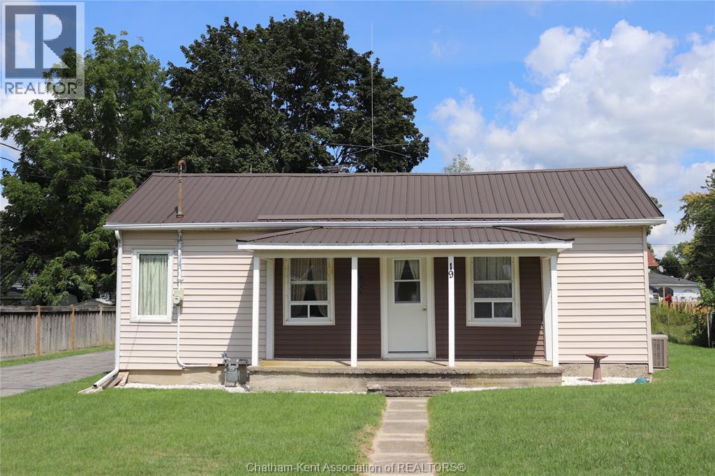 19 Lumley STREET Property Photo 1