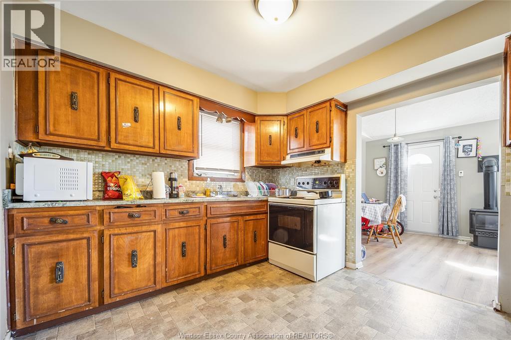 1249 Marentette Avenue Property Photo 13