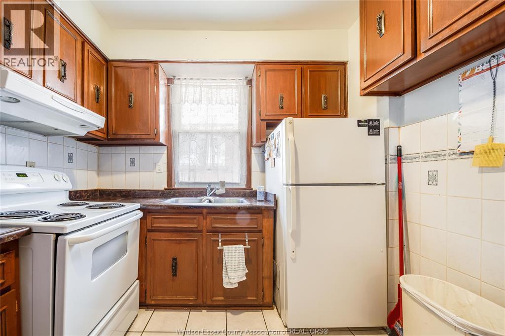 1249 Marentette Avenue Property Photo 8