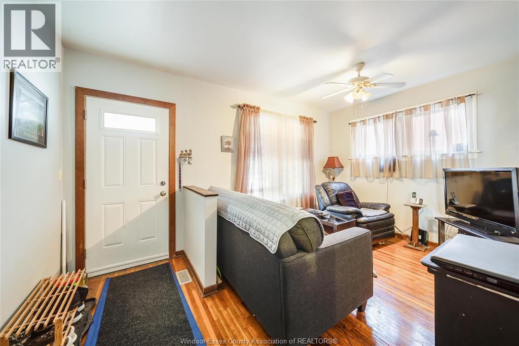 1249 Marentette Avenue Property Photo 22