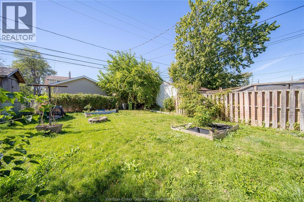 1249 Marentette Avenue Property Photo 34