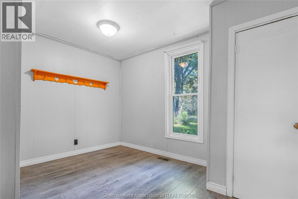 23028 Doherty Street Property Photo 9